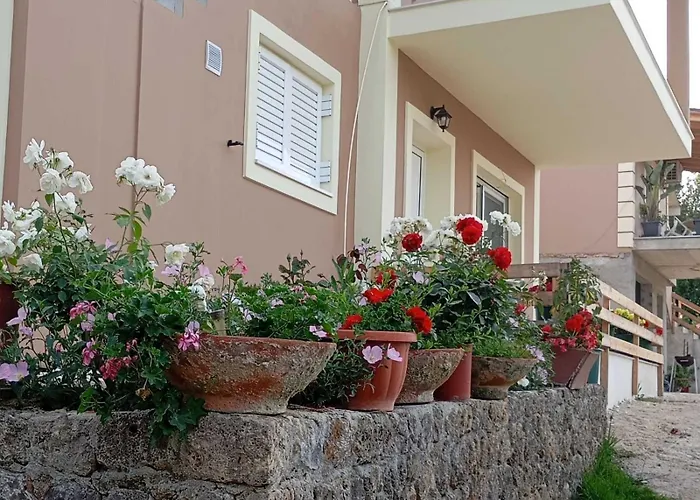 Apartment Venetton Garden House Corfu