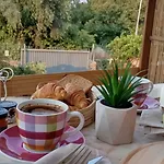 Venetton Garden House Corfu Gouvia