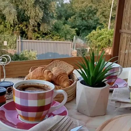 Venetton Garden House Corfu גאוביה
